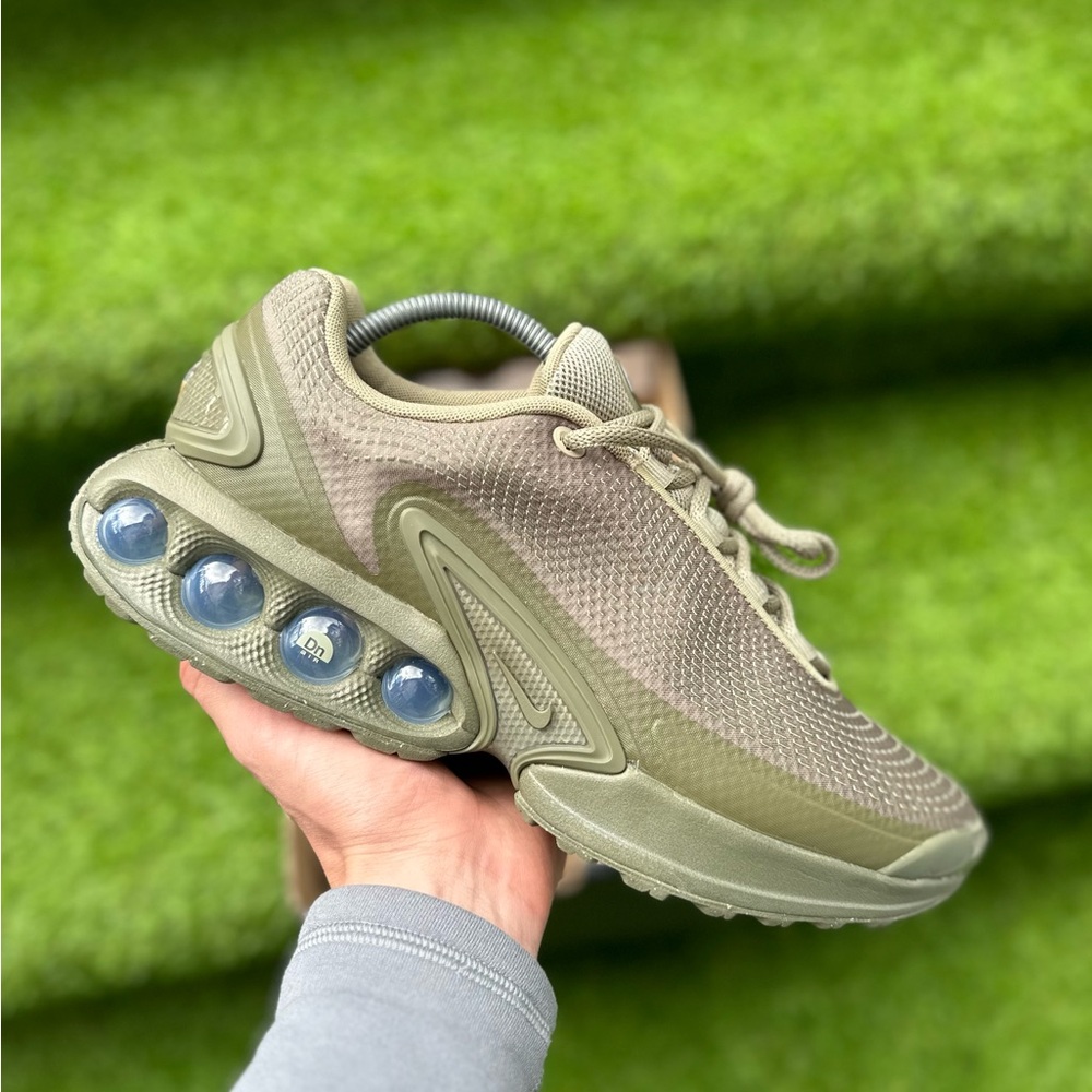 Men’s Nike Air Max DN Olive Khaki Brand New Shoes Size 10 US Authentic Sneakers